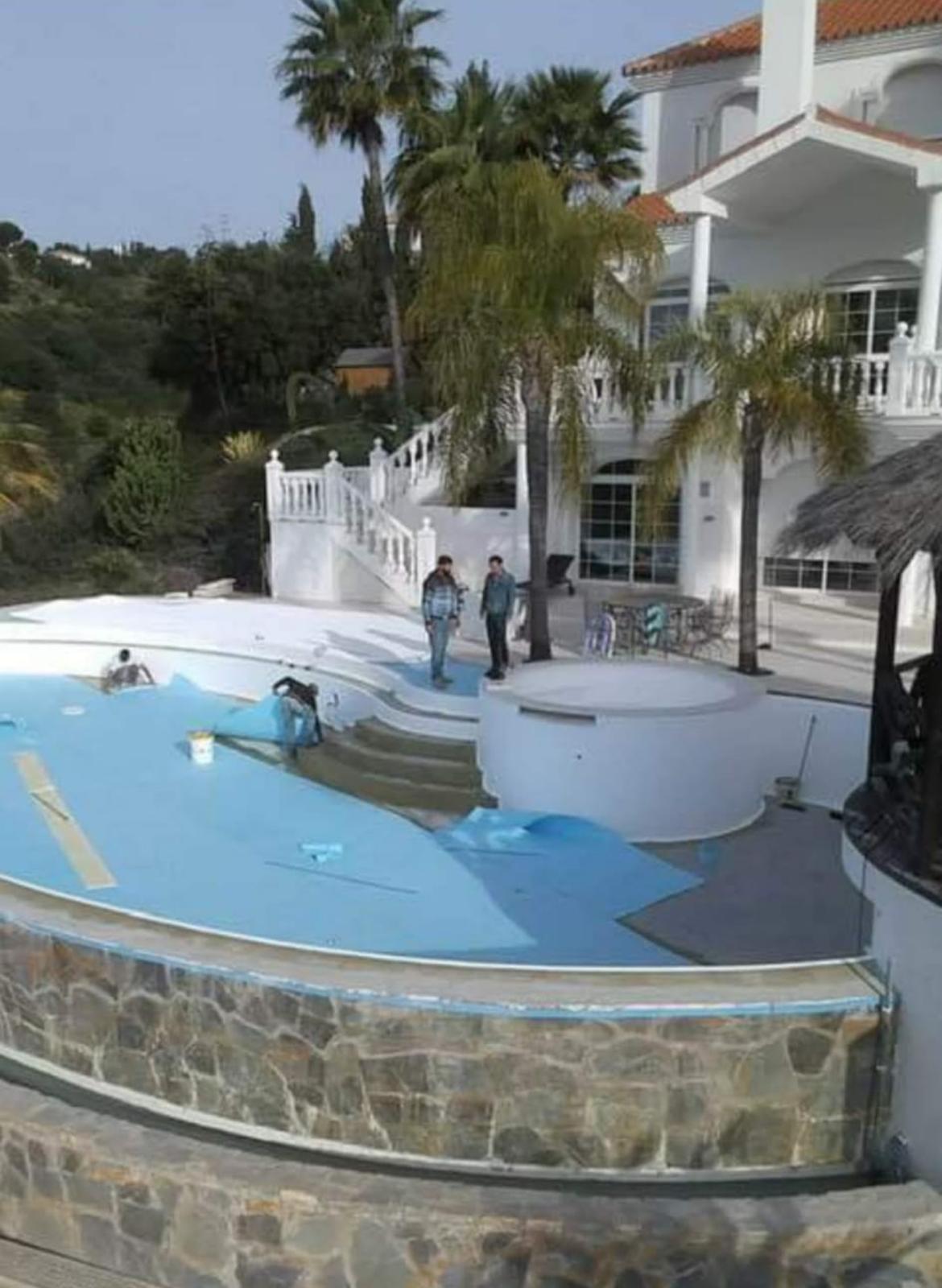 Piscinas elevadas / prefabricadas